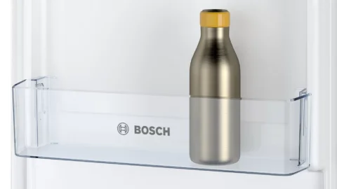 Bosch valge eraldiseisev külmik-sügavkülmik LowFrost KIV87SFE0