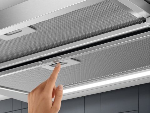 Electrolux integreeritud väljatõmmatav 60cm õhupuhasti LFP616X