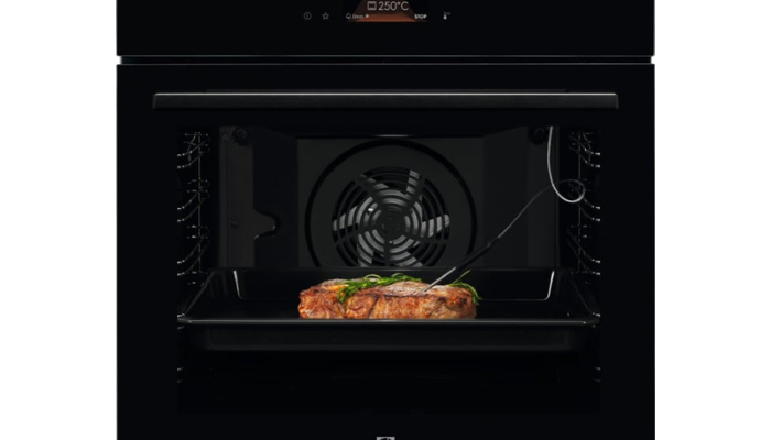 Electrolux integreeritav auruahi A+ AssistedCooking 800 KOEBP39WZ