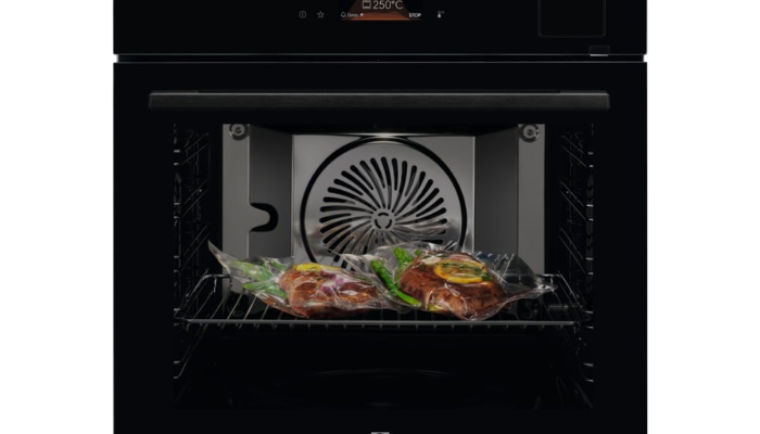 Electrolux integreeritav SteamPro 900 auruahi EOABS39WZ