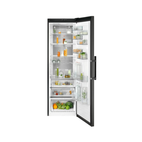 Electrolux 186cm E ExtraChill sahtliga must külmik LRC8ME39B