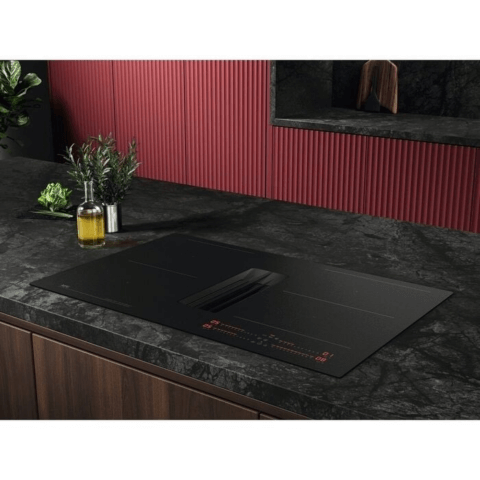 AEG H2H 83cm pliidiplaat õhupuhastiga SenseFry TH84CC23CZ