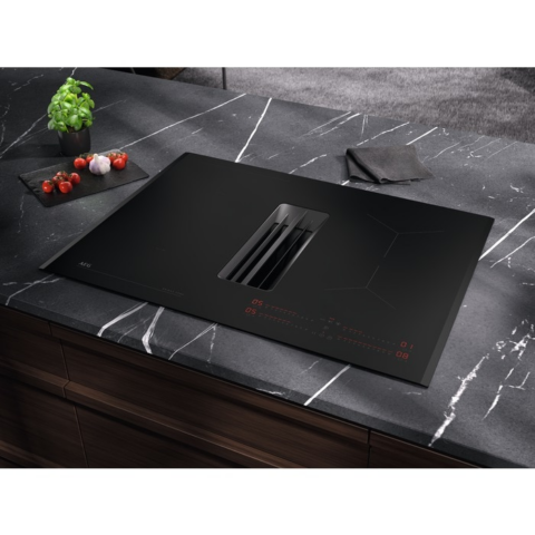 AEG Must H2H 70cm pliidiplaat-õhupuhasti 6000 eXtractor TCH74B01FB