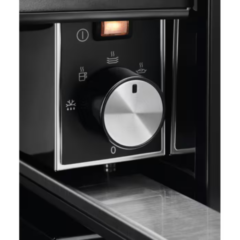 Electrolux integreeritav 14cm matt must soojendussahtel LBD4T