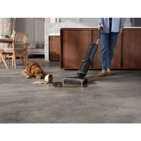 Electrolux pesev varstolmuimeja 800 Seeria Ultimate Wet & Dry EW81U3DB